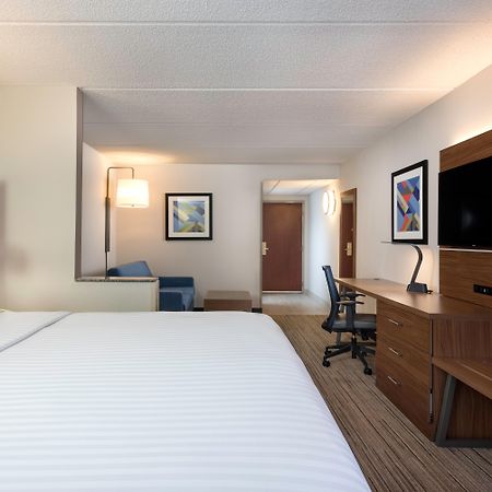 Holiday Inn Express & Suites Charlotte Arpt-Belmont By Ihg Dış mekan fotoğraf
