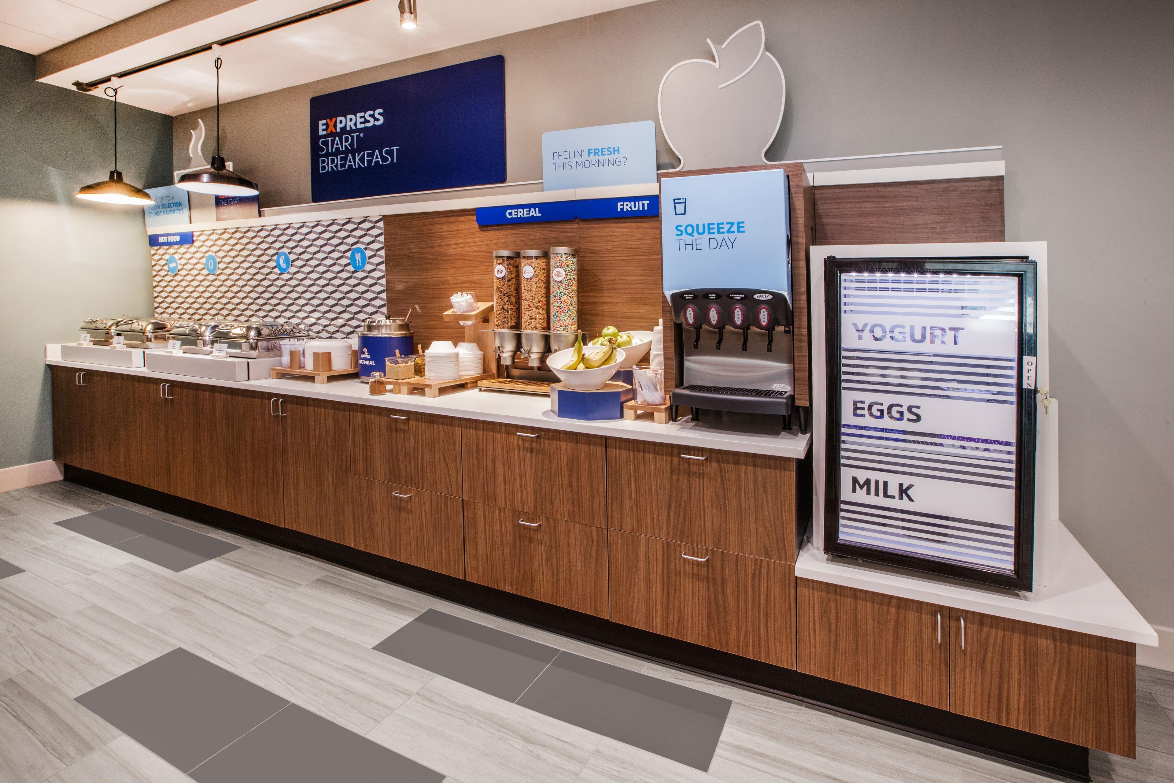 Holiday Inn Express & Suites Charlotte Arpt-Belmont By Ihg Dış mekan fotoğraf