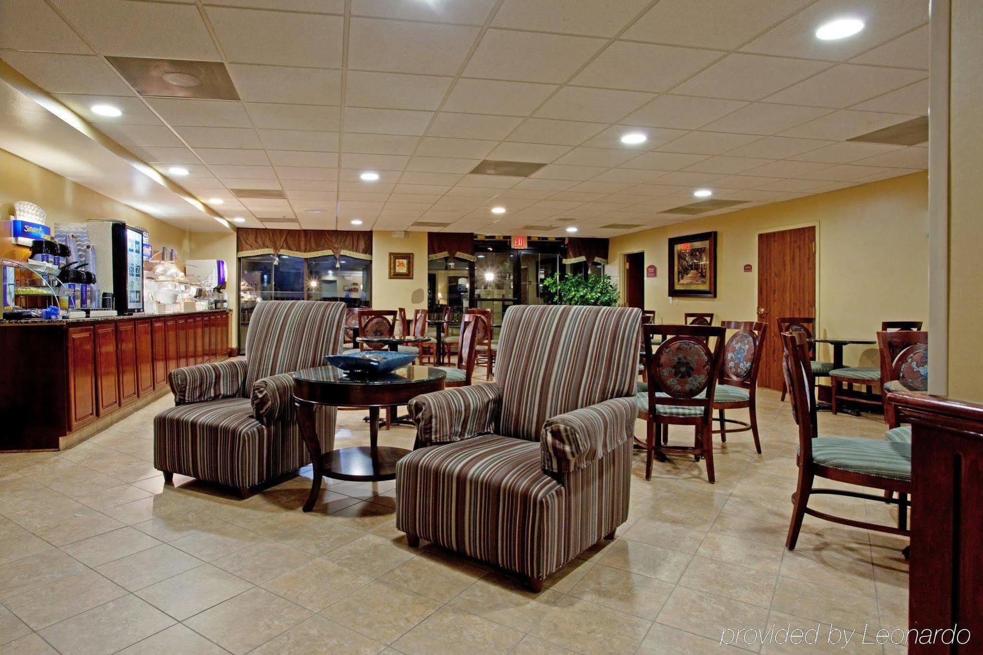 Holiday Inn Express & Suites Charlotte Arpt-Belmont By Ihg Dış mekan fotoğraf