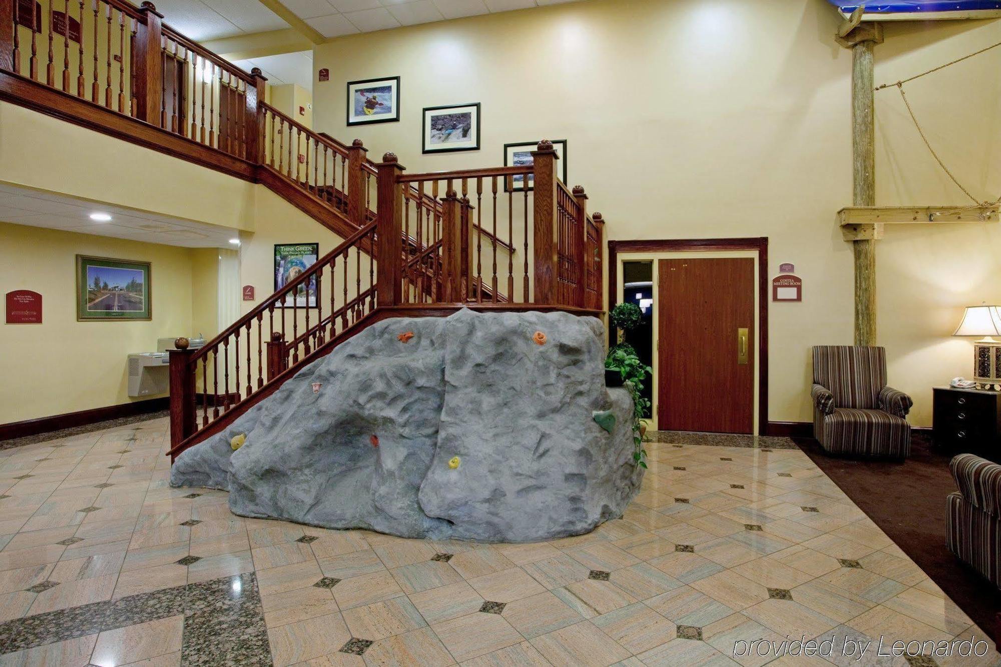 Holiday Inn Express & Suites Charlotte Arpt-Belmont By Ihg Dış mekan fotoğraf